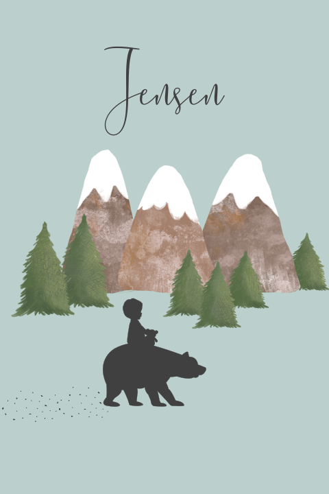 avontuurlijk geboortekaartje van jongen op rug van beer in de bergen